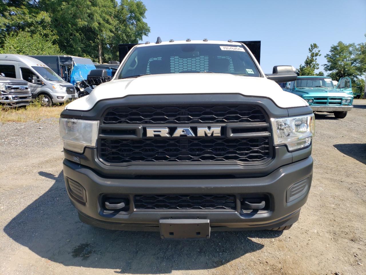 Lot #2991198102 2021 RAM 3500