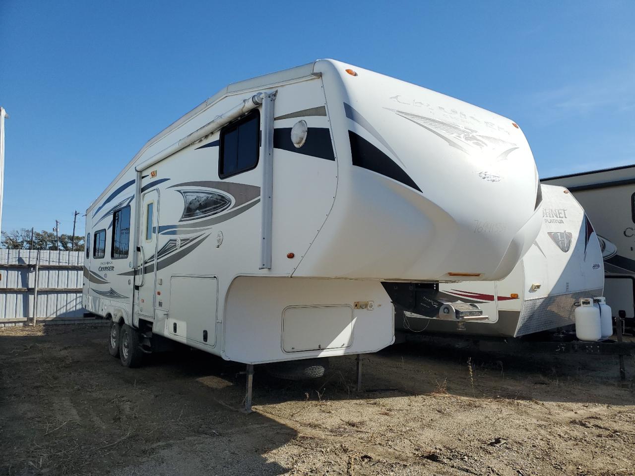 Lot #2962523893 2011 CRRV TRVL TRAIL