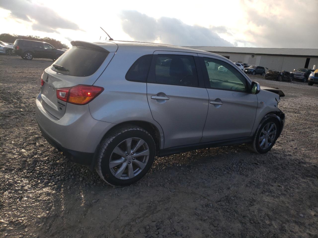 Lot #3026025956 2015 MITSUBISHI OUTLANDER