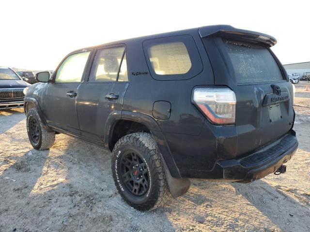 VIN JTEBU5JR5J5543027 2018 TOYOTA 4RUNNER no.2