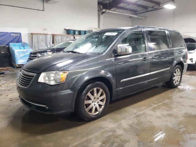 Global Auto Auctions: 2011 CHRYSLER TOWN & COU