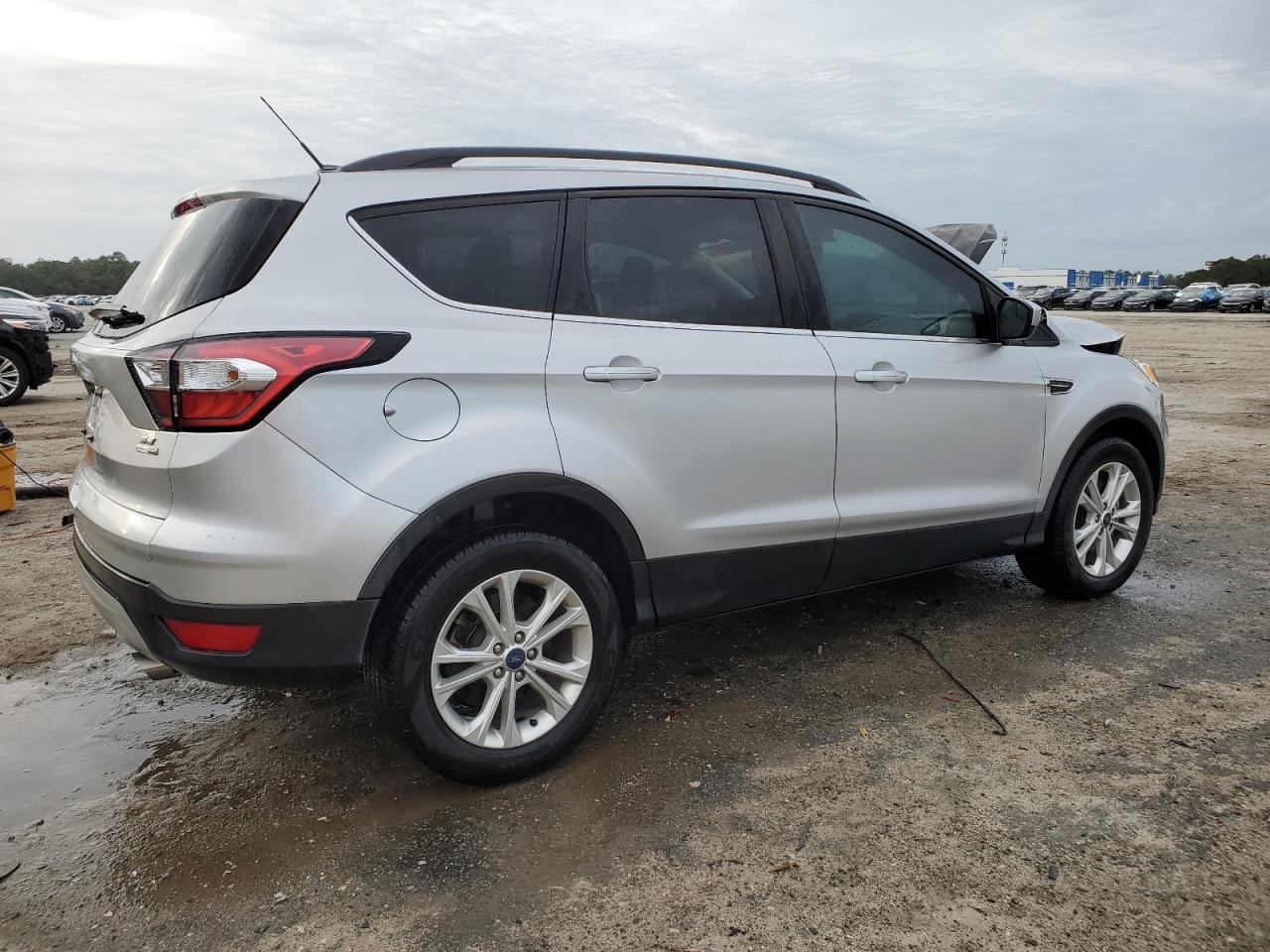 Lot #2991506843 2018 FORD ESCAPE SE