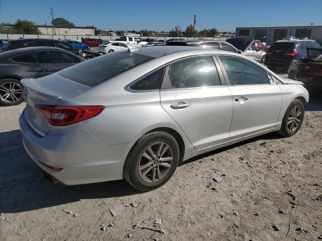 VIN 5NPE24AF7FH019537 2015 HYUNDAI SONATA no.3