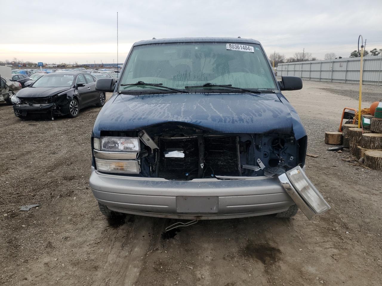 Lot #3006434113 2000 CHEVROLET ASTRO