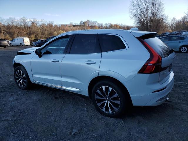 VOLVO XC60 PLUS 2023 white  gas YV4L12RN3P1332598 photo #3