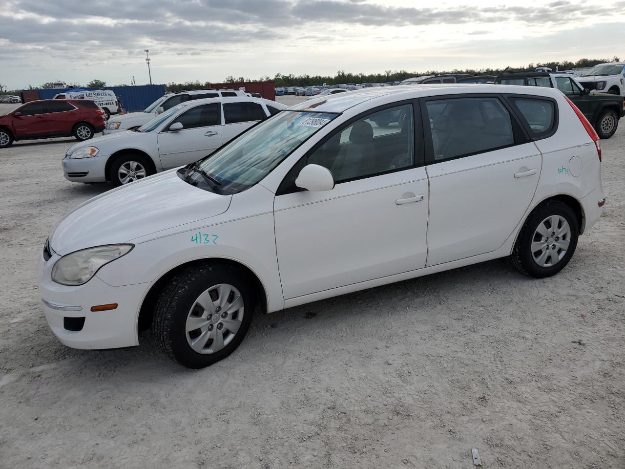 Lot #3033391893 2012 HYUNDAI ELANTRA TO