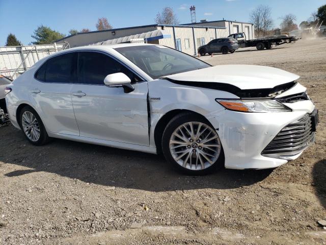 2018 TOYOTA CAMRY HYBR - 4T1B21HK1JU003557