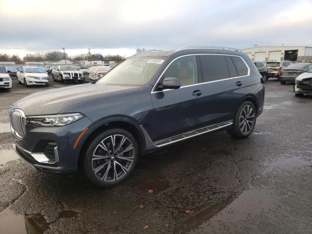 VIN 5UXCW2C01N9K36435 2022 BMW X7 no.1