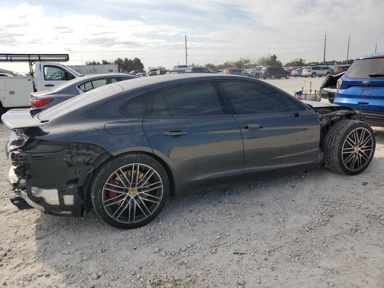 Lot #3031884323 2018 PORSCHE PANAMERA T