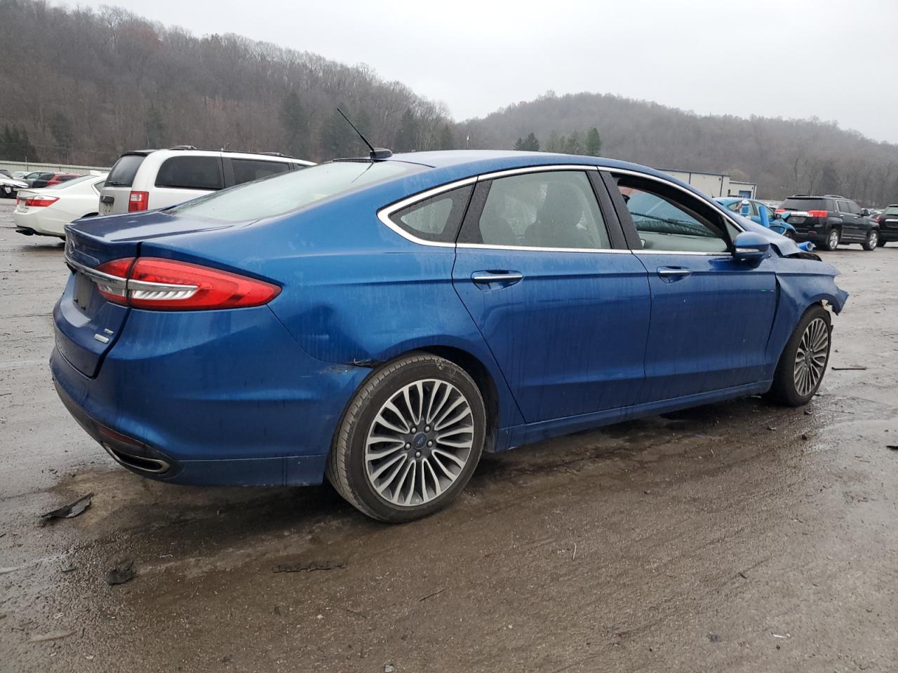 Lot #3041981282 2017 FORD FUSION SE