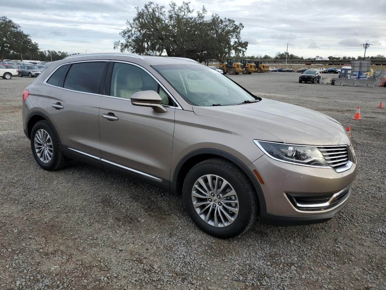 Lot #2996566796 2018 LINCOLN MKX SELECT