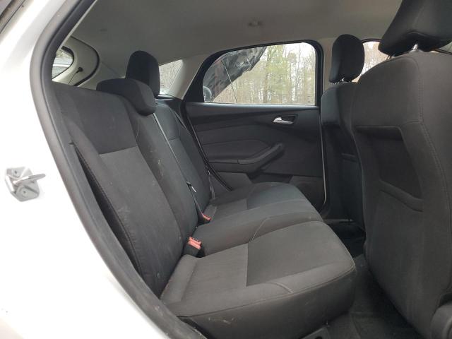 2015 FORD FOCUS SE - 1FADP3K21FL366303
