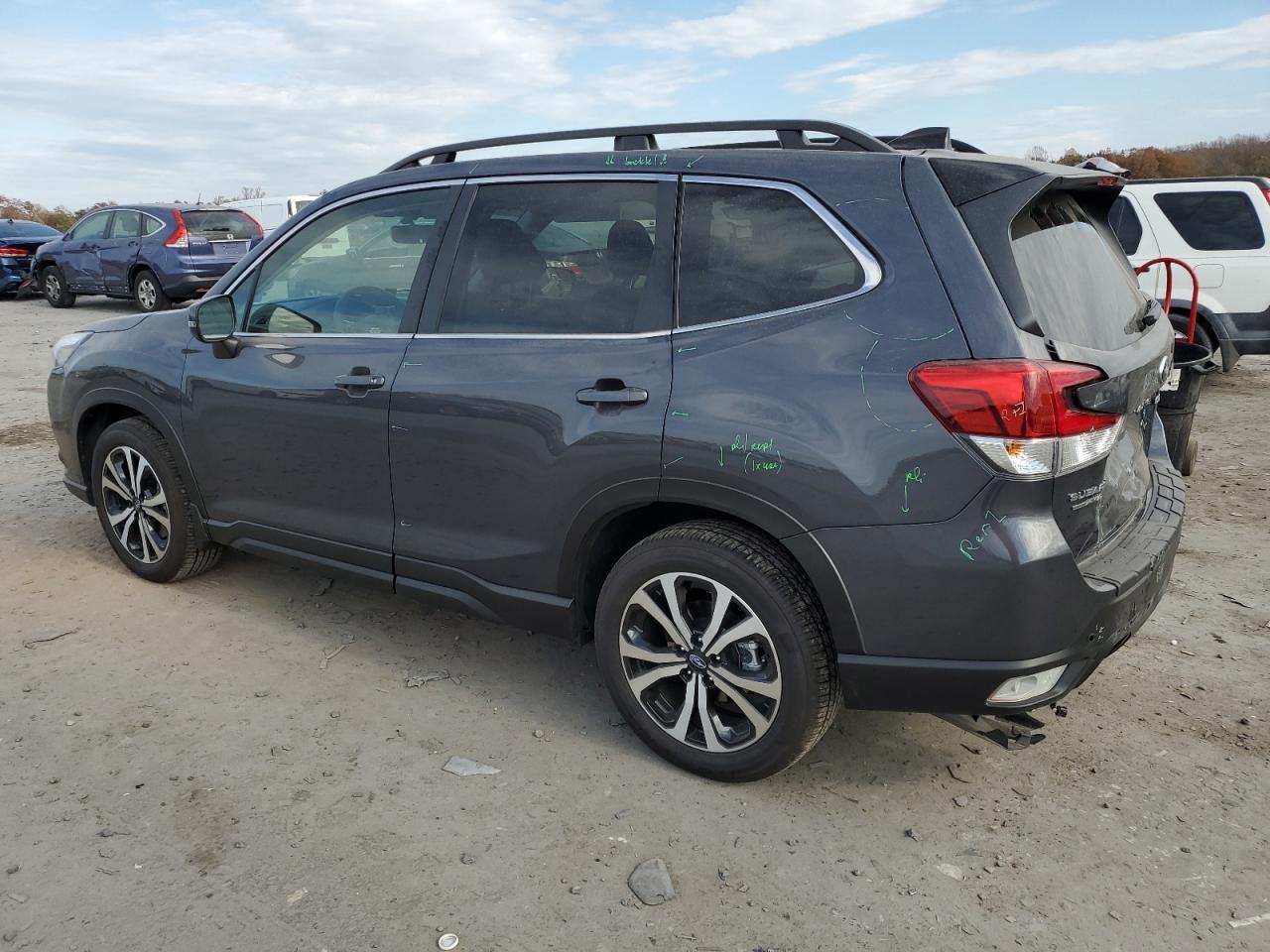 Lot #2974253365 2024 SUBARU FORESTER L