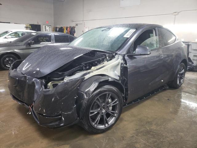2024 TESLA MODEL Y - 7SAYGDEE8RF197074