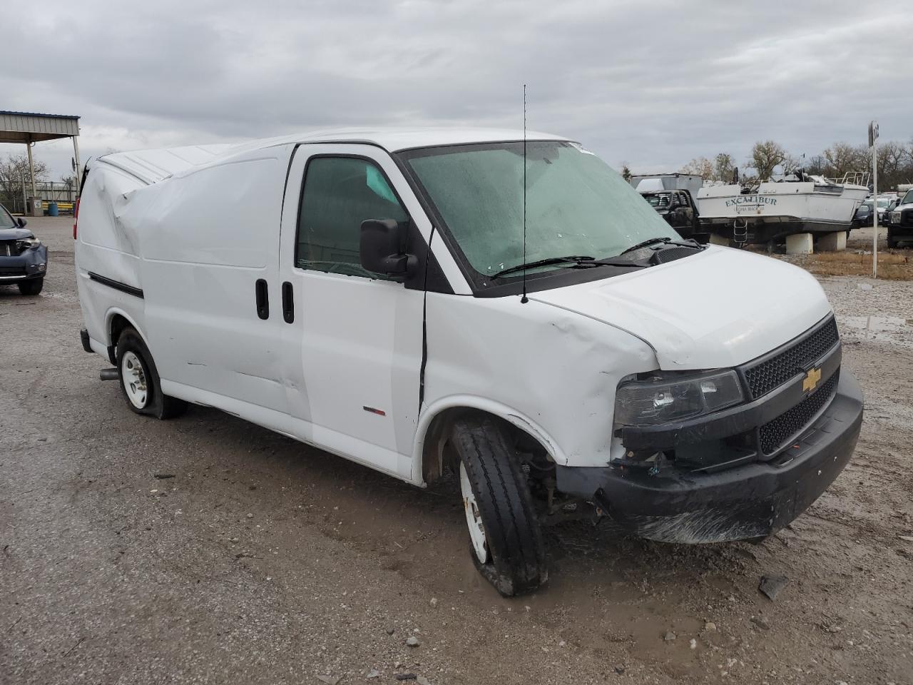 Lot #2974873099 2019 CHEVROLET EXPRESS G2