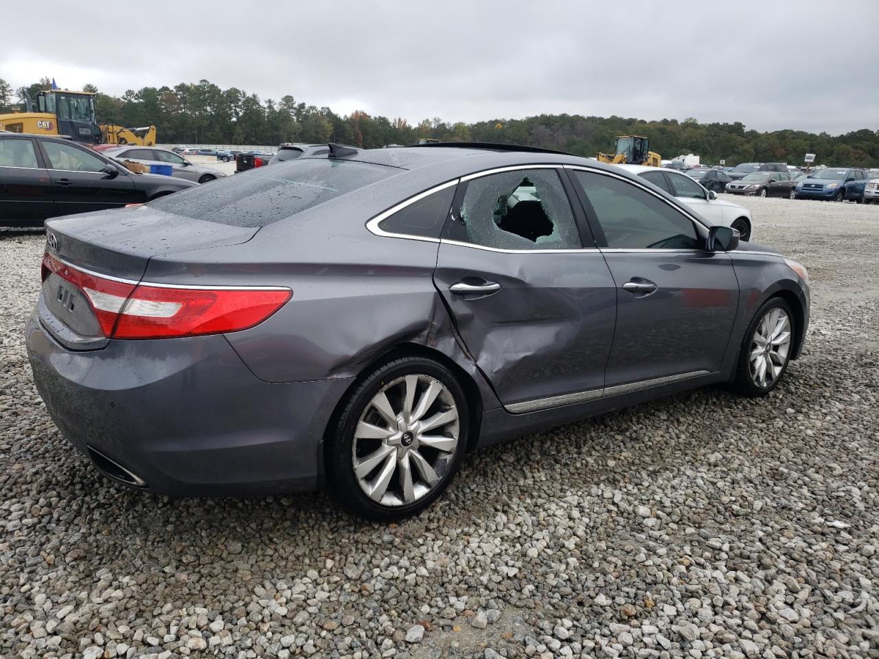 Lot #3024468561 2013 HYUNDAI AZERA GLS