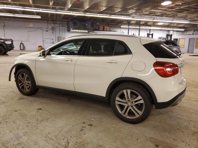 VIN WDCTG4GB3FJ034678 2015 MERCEDES-BENZ GLA-CLASS no.2