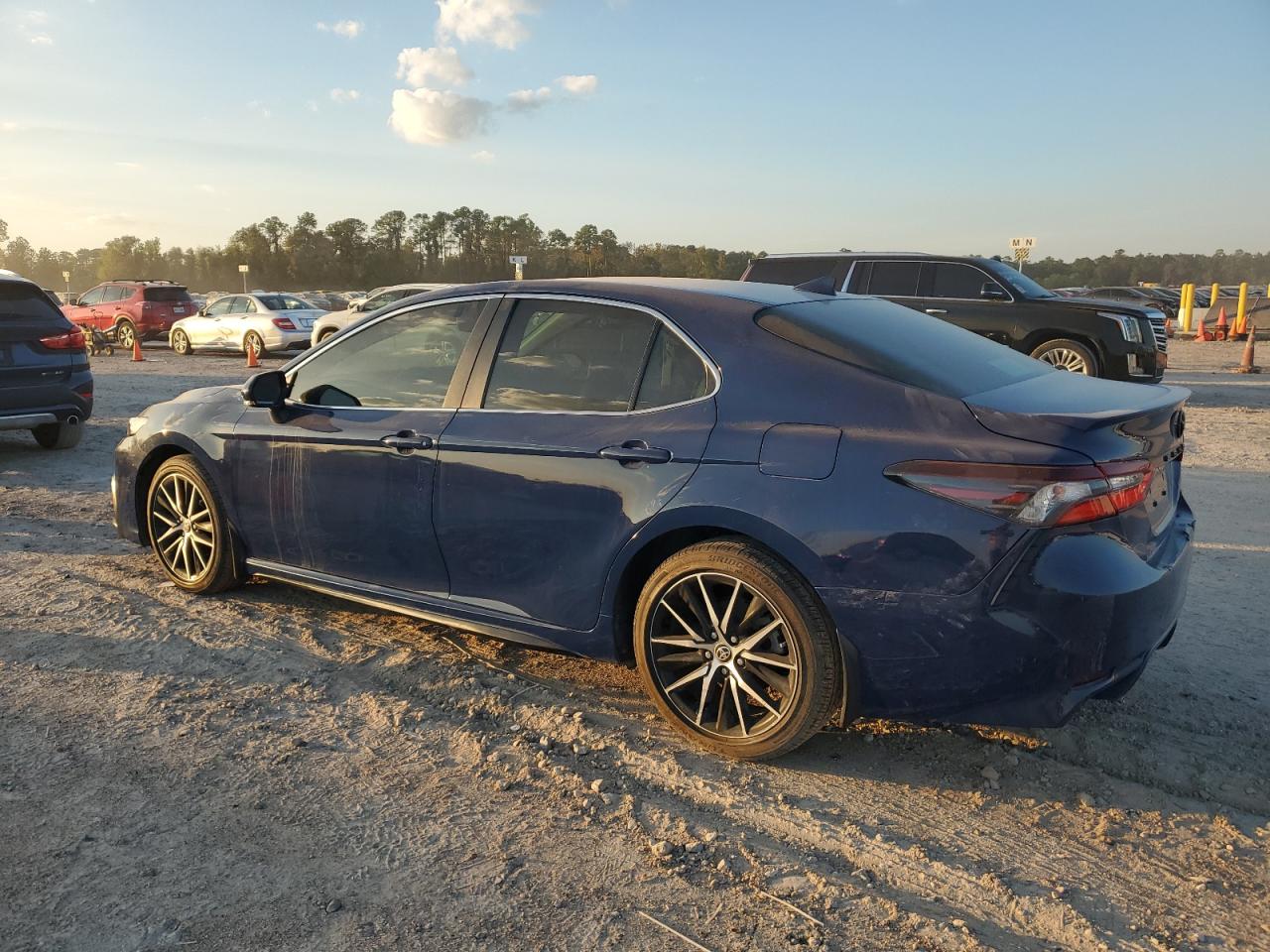 Lot #2971511707 2023 TOYOTA CAMRY SE N