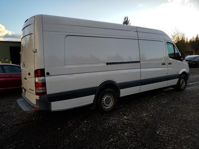 VIN WD3PE8DC2F5995681 2015 MERCEDES-BENZ SPRINTER no.3