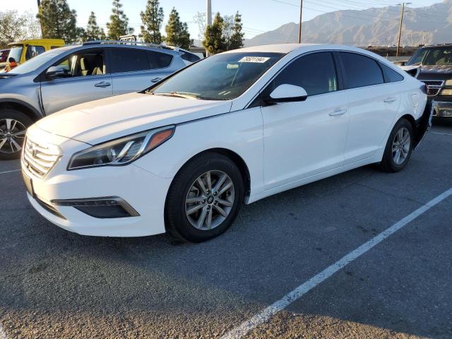 VIN 5NPE24AF3FH131607 2015 Hyundai Sonata, SE no.1