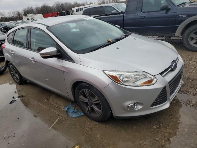 VIN 1FADP3K28EL412479 2014 Ford Focus, SE no.4