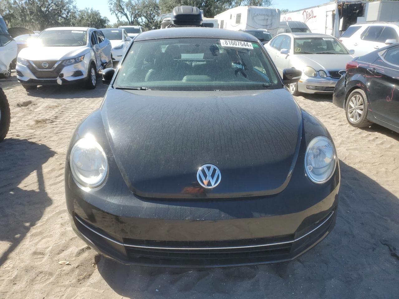 Lot #3034289070 2014 VOLKSWAGEN BEETLE