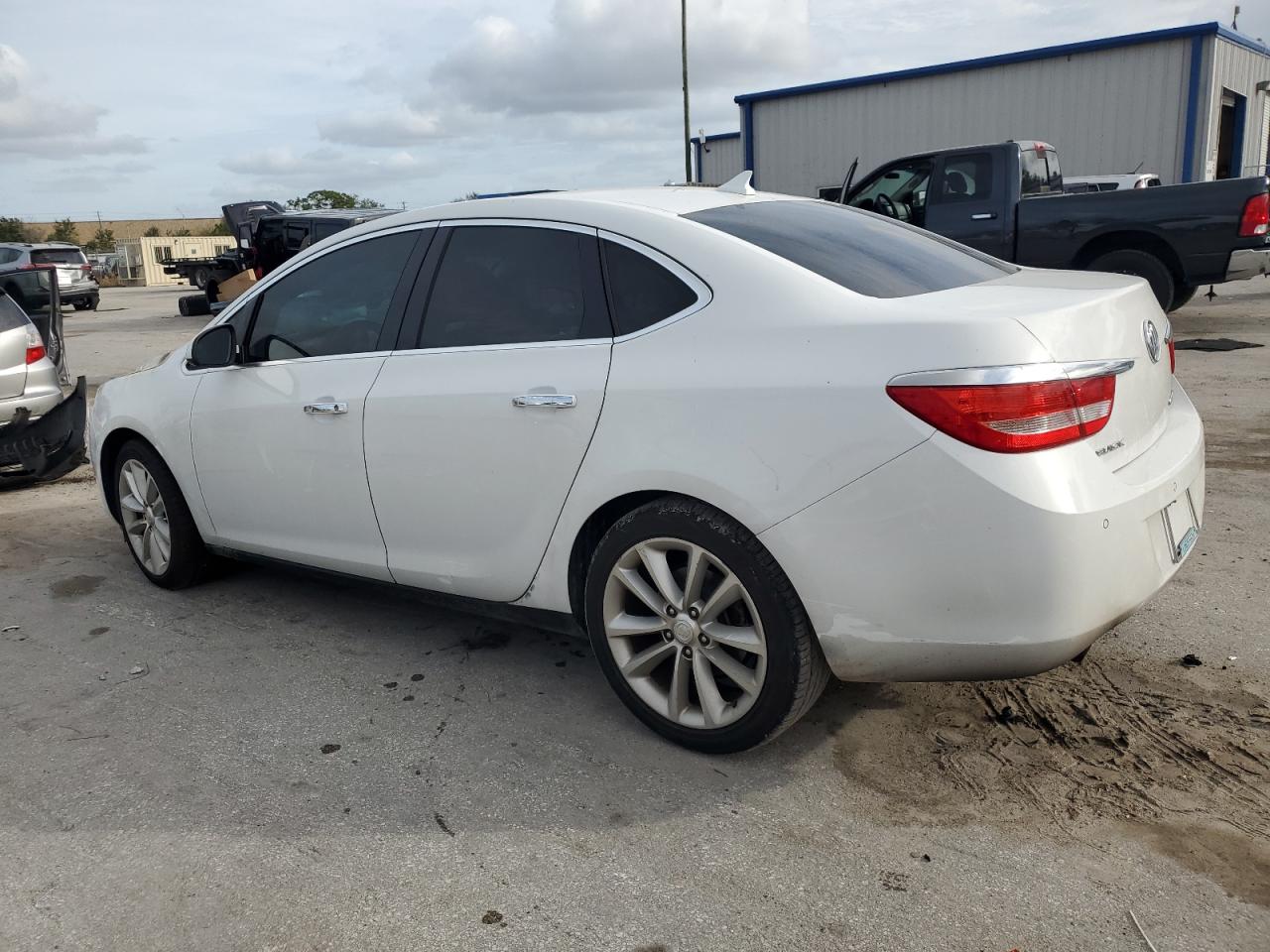 Lot #2986519300 2014 BUICK VERANO CON