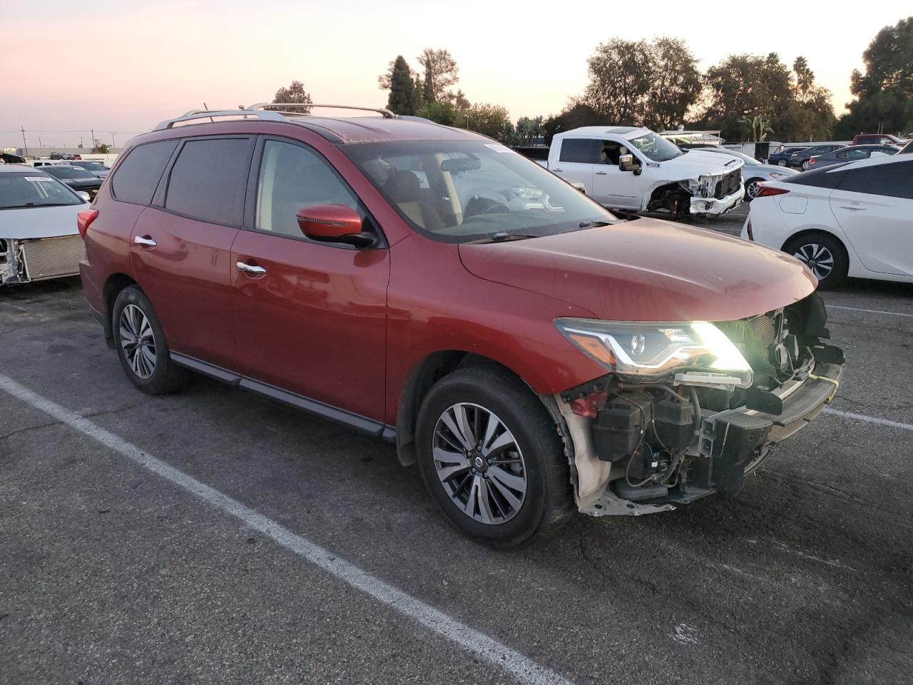 Lot #2993899371 2017 NISSAN PATHFINDER