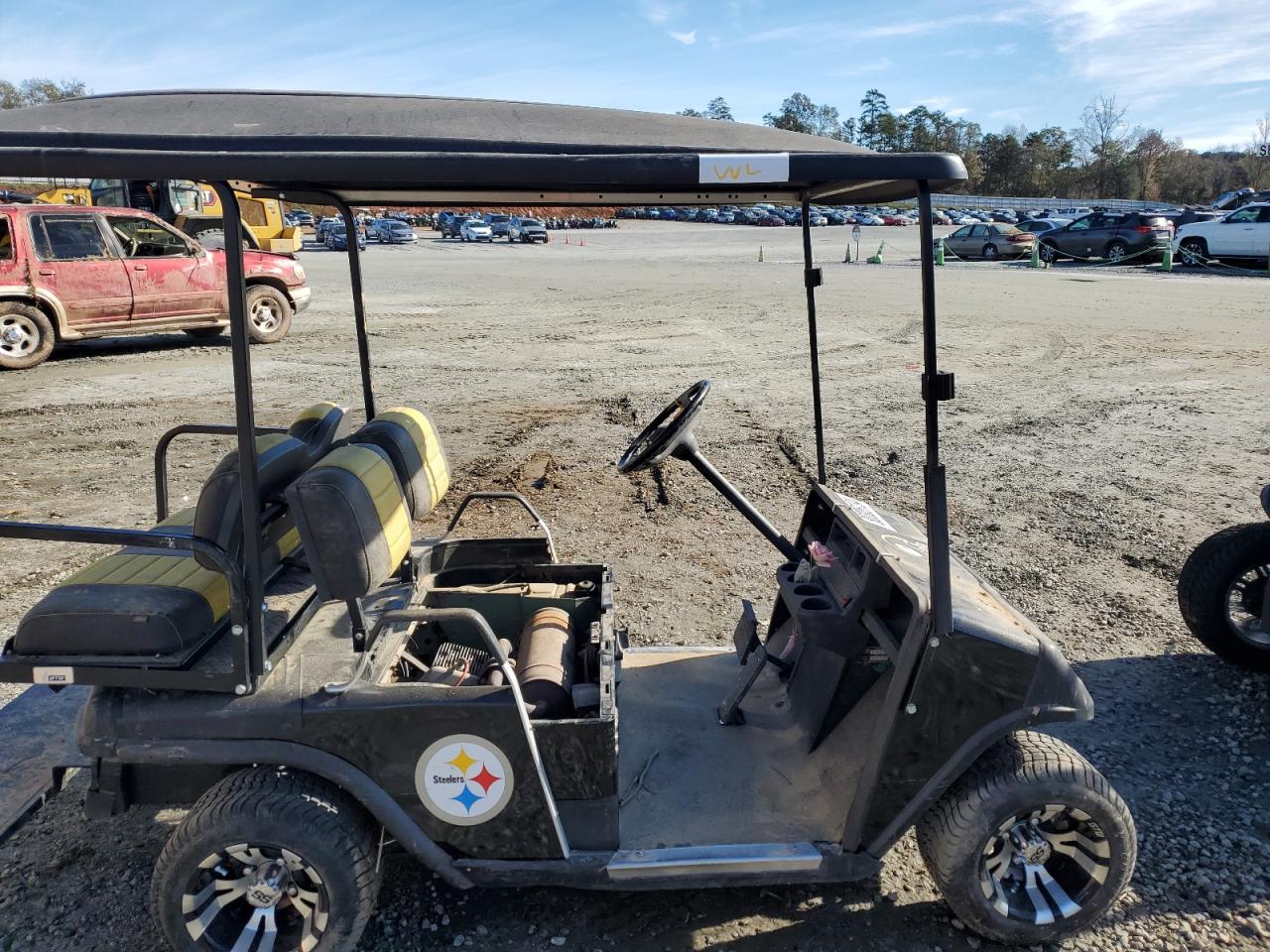 Lot #2990686680 1997 GOLF CART