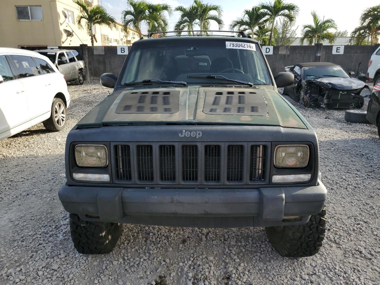 Lot #3027013837 1998 JEEP CHEROKEE