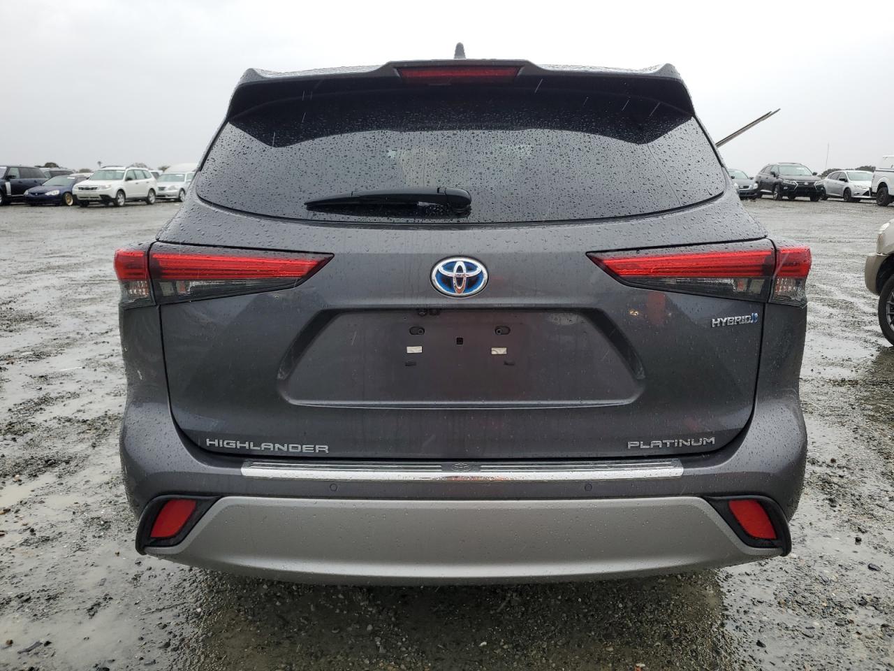 Lot #3029458714 2021 TOYOTA HIGHLANDER