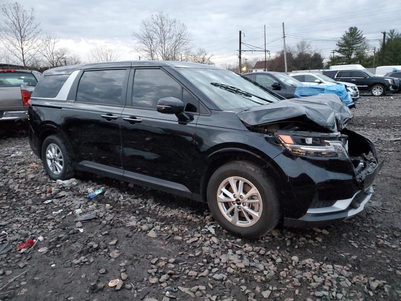 Lot #3050621178 2023 KIA CARNIVAL L