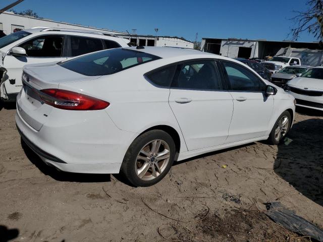 VIN 3FA6P0H79JR278023 2018 Ford Fusion, SE no.3