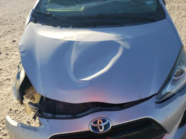 2016 TOYOTA PRIUS C - JTDKDTB35G1131001