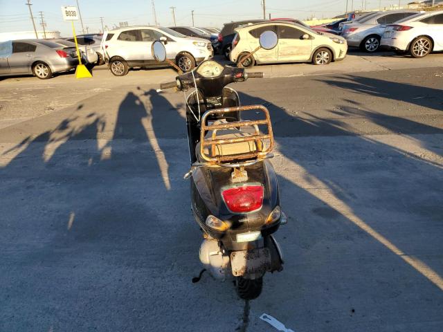 2013 VESPA LX 150IE ZAPM688F4D5002851