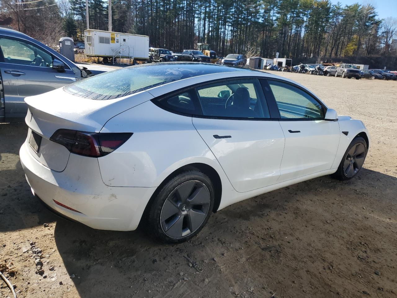 Lot #2978760947 2023 TESLA MODEL 3