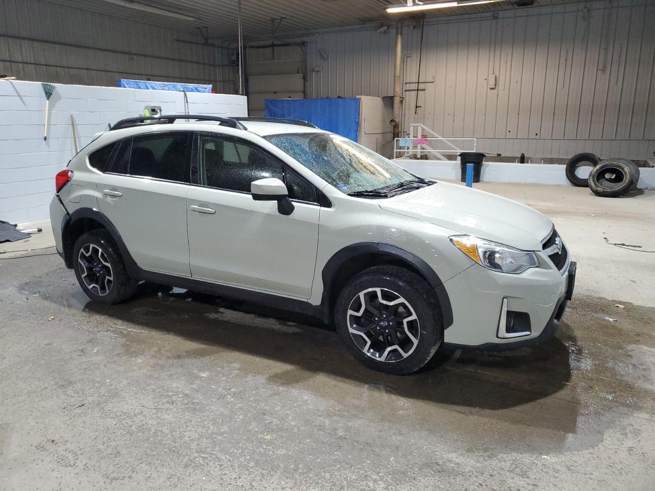 Lot #2962593913 2016 SUBARU CROSSTREK