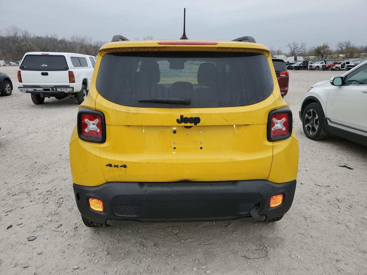 Lot #3020971821 2017 JEEP RENEGADE L