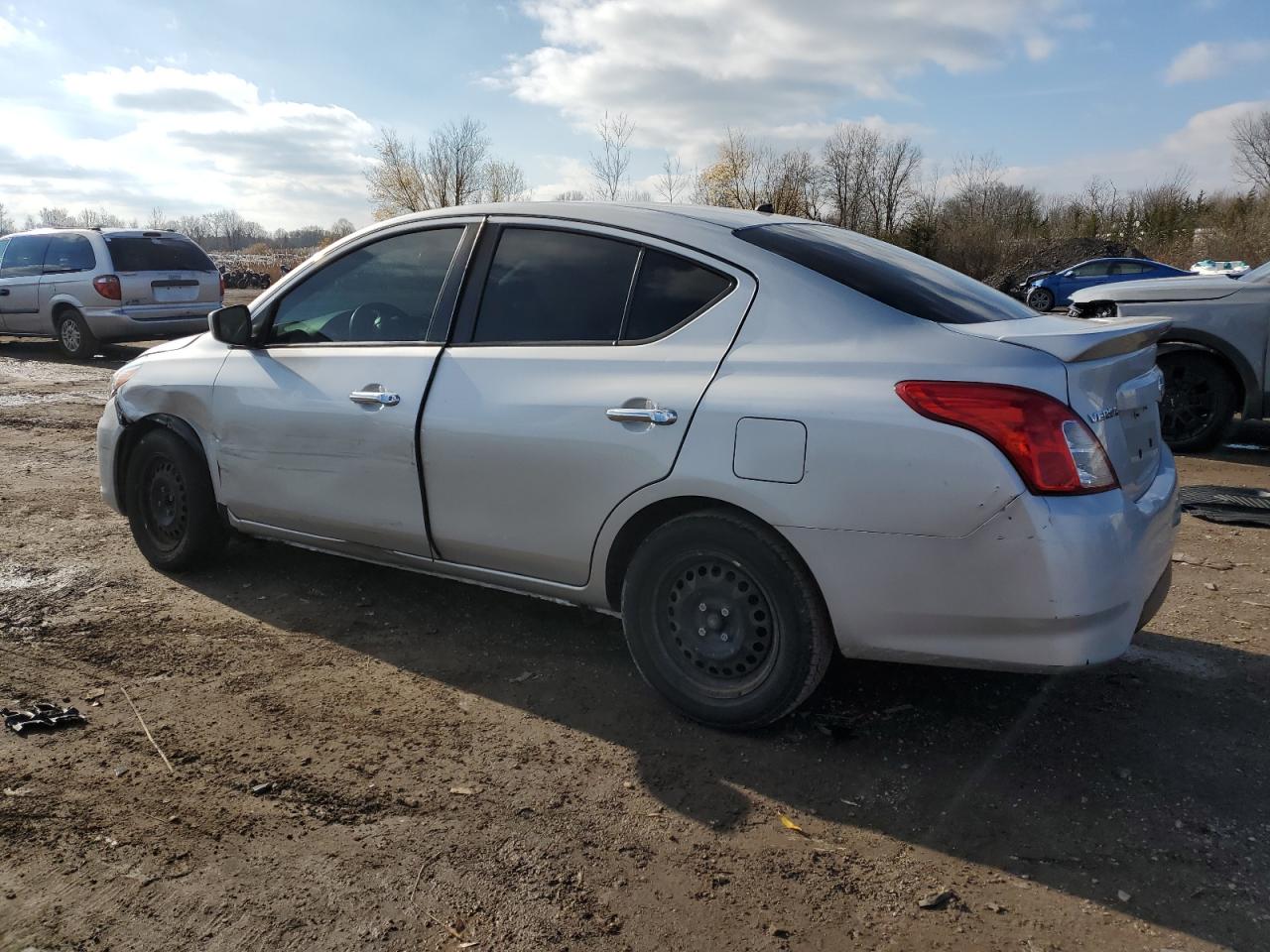 Lot #3029428703 2017 NISSAN VERSA S