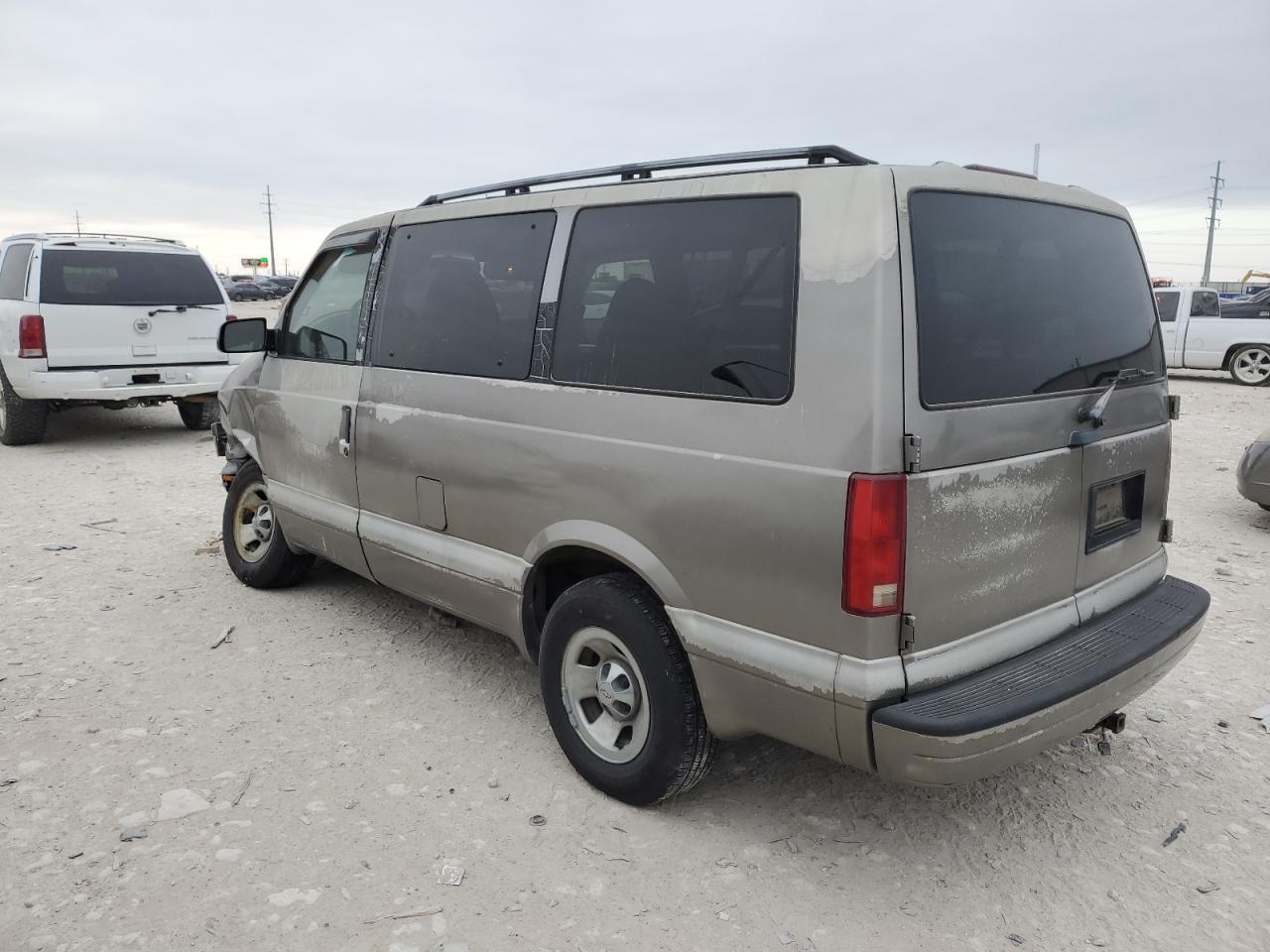 Lot #3021076387 1999 CHEVROLET ASTRO