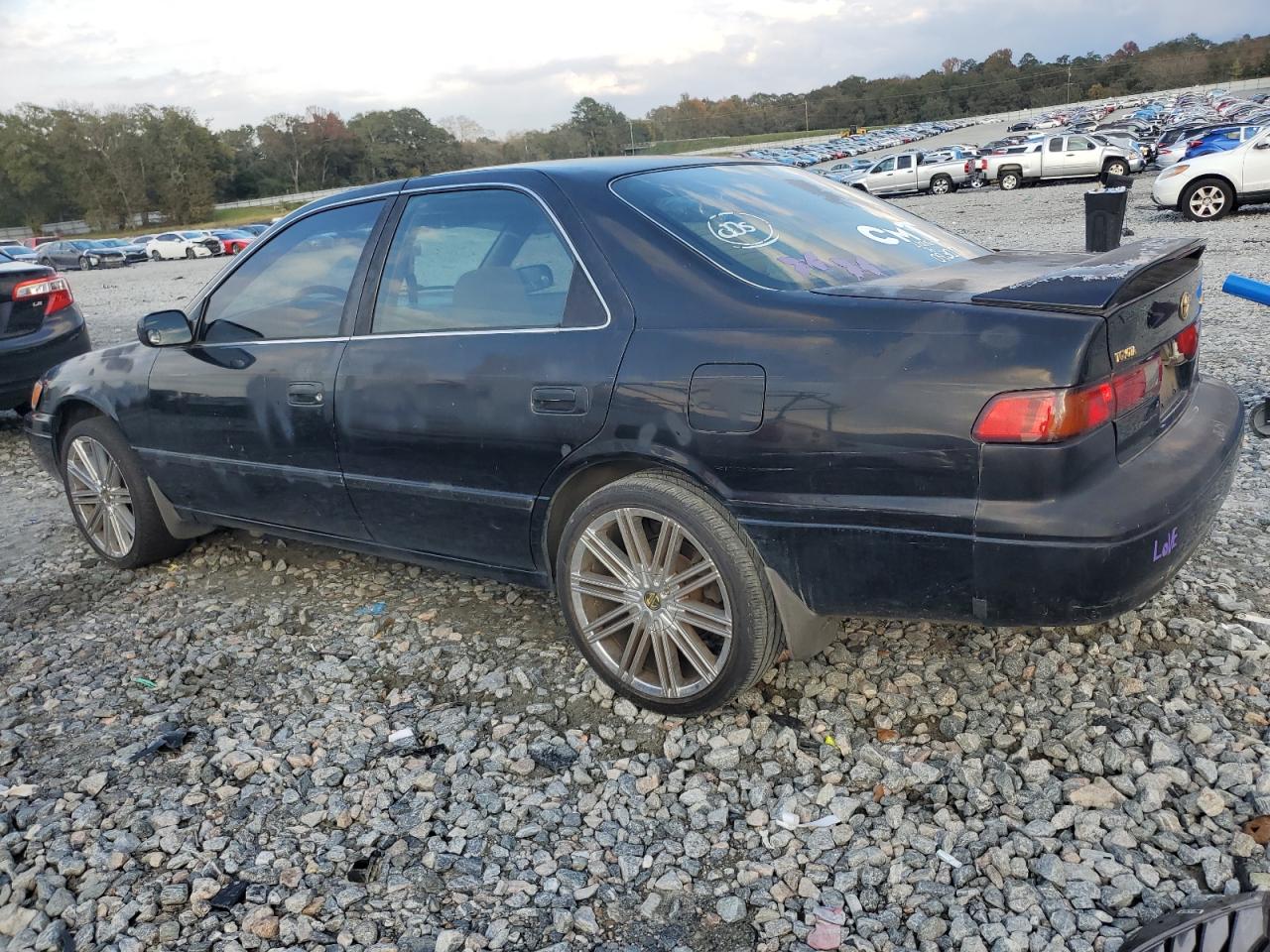 Lot #3009011548 1999 TOYOTA CAMRY LE