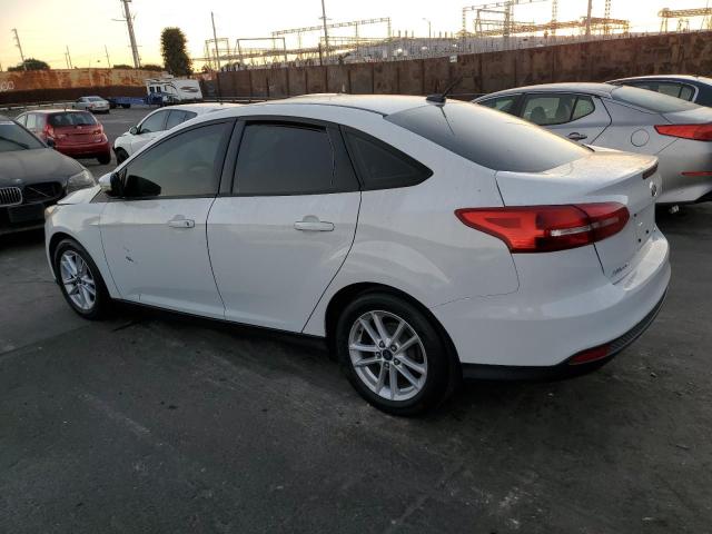 FORD FOCUS SE 2015 white sedan 4d gas 1FADP3F21FL261996 photo #3