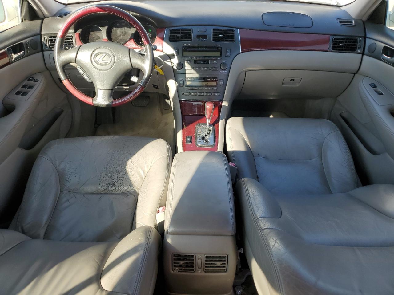 Lot #2962298021 2004 LEXUS ES 330