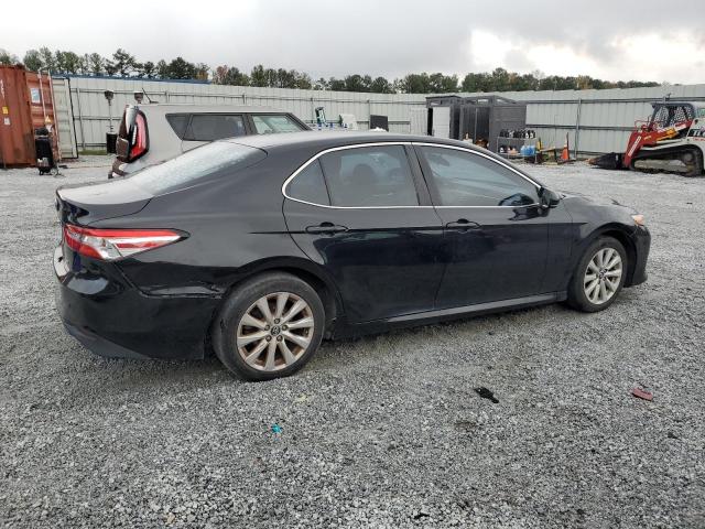 VIN 4T1B11HK4JU513730 2018 TOYOTA CAMRY no.3