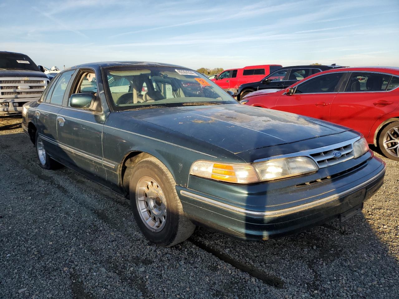 Lot #2974417453 1996 FORD CROWN VICT