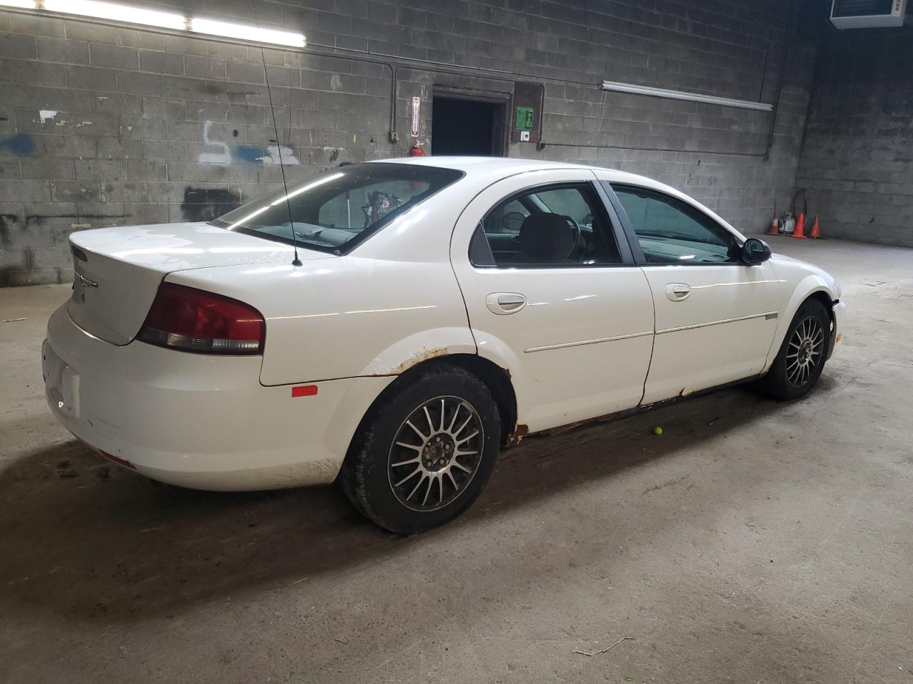 Lot #2971871986 2005 CHRYSLER SEBRING