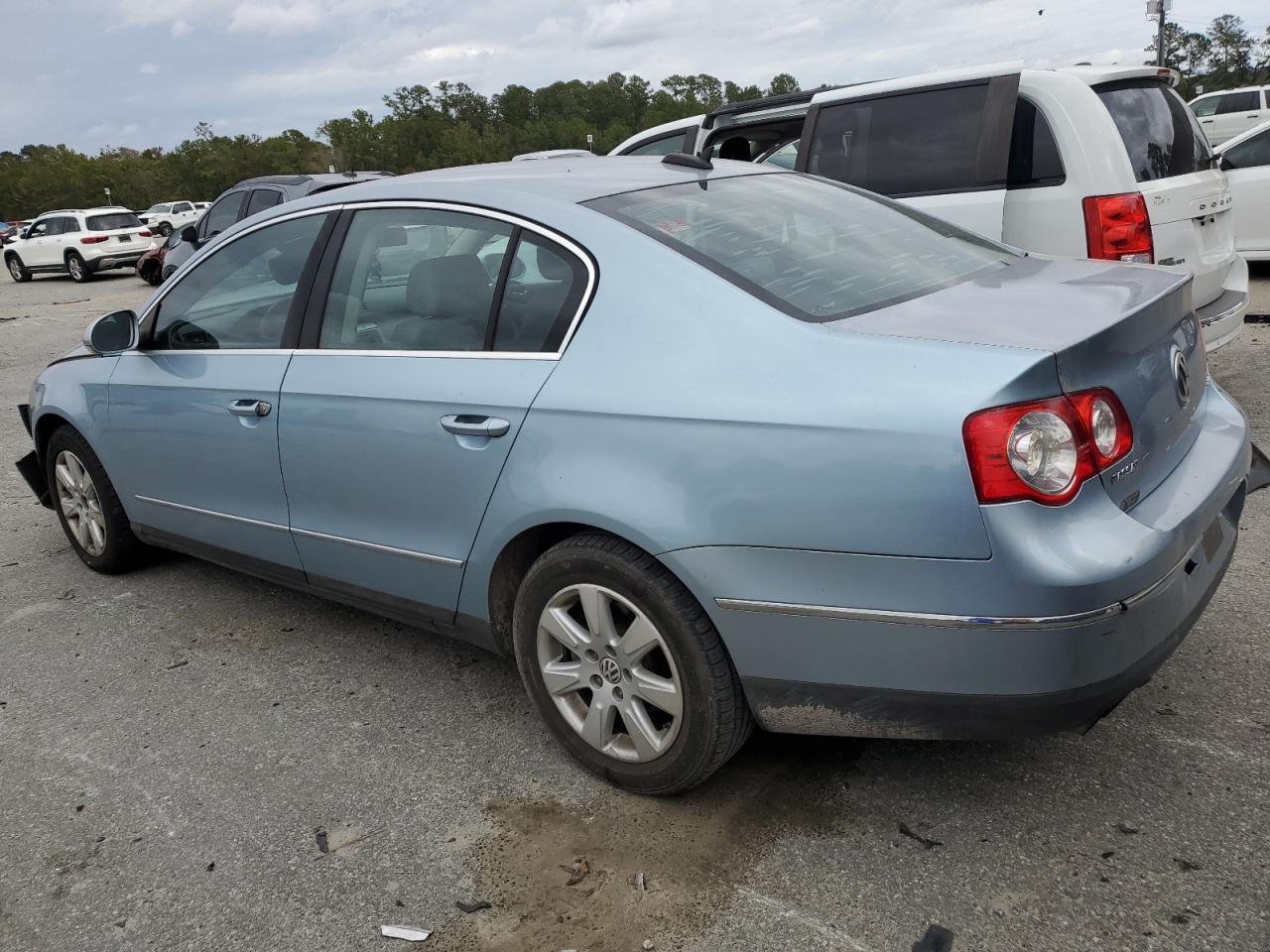 Lot #3030699095 2006 VOLKSWAGEN PASSAT 2.0