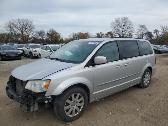 2011 CHRYSLER TOWN & COUNTRY TOURING L 2011