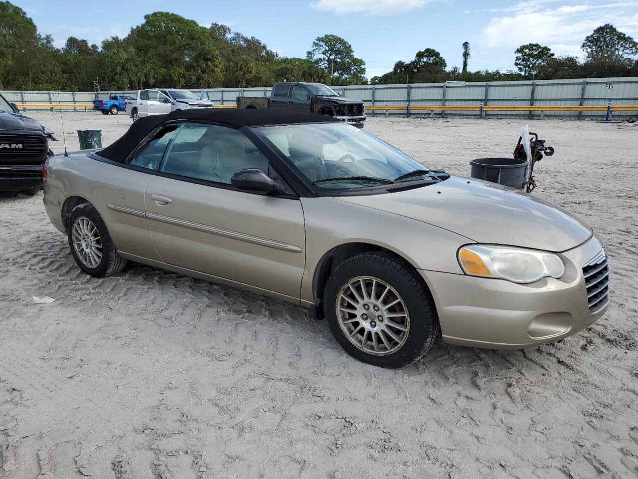 Lot #2976401019 2004 CHRYSLER SEBRING LX