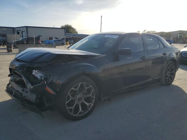 VIN 2C3CCAAG7HH647495 2017 Chrysler 300, Limited no.1